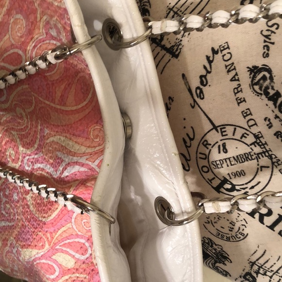 Handbag - Picture 3 of 7